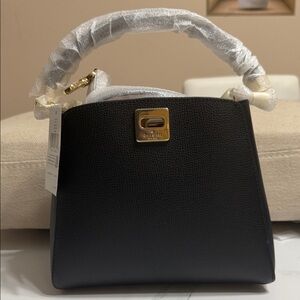 Elegant Black Handbag